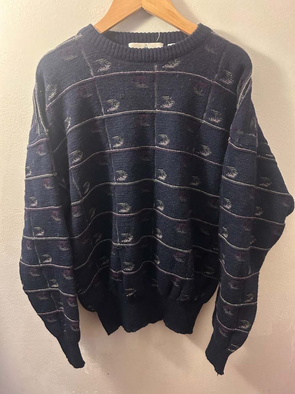 Austin Reed Vintage 100% Merino Wool Geometric Pattern Sweater Size L